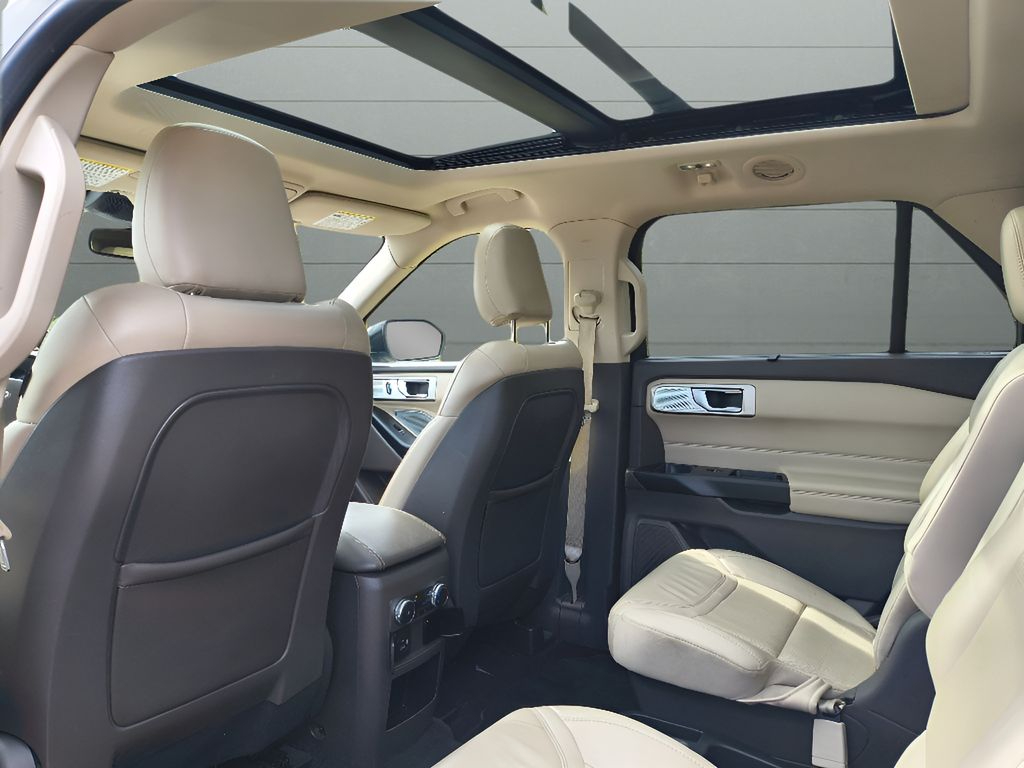 Used 2020 Ford Explorer Platinum 4WD