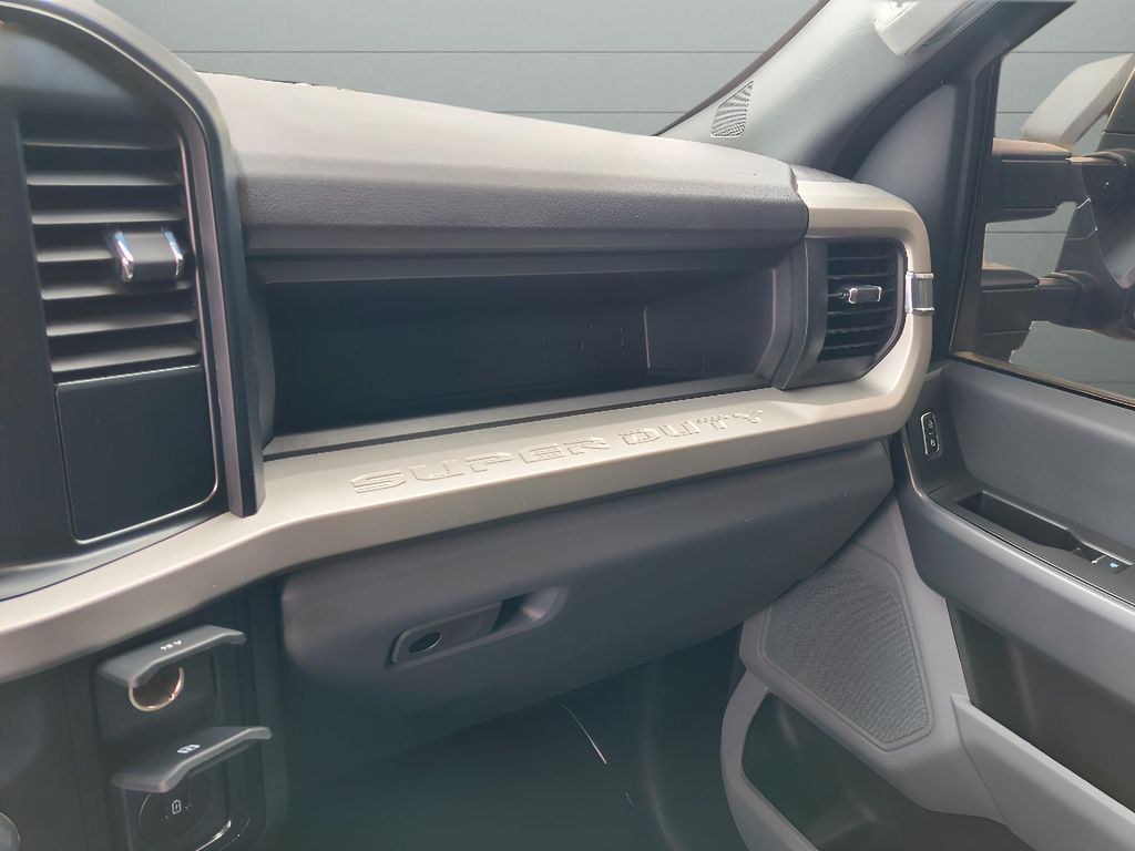 Used 2024 Ford F-250 XL STX Sport FX4