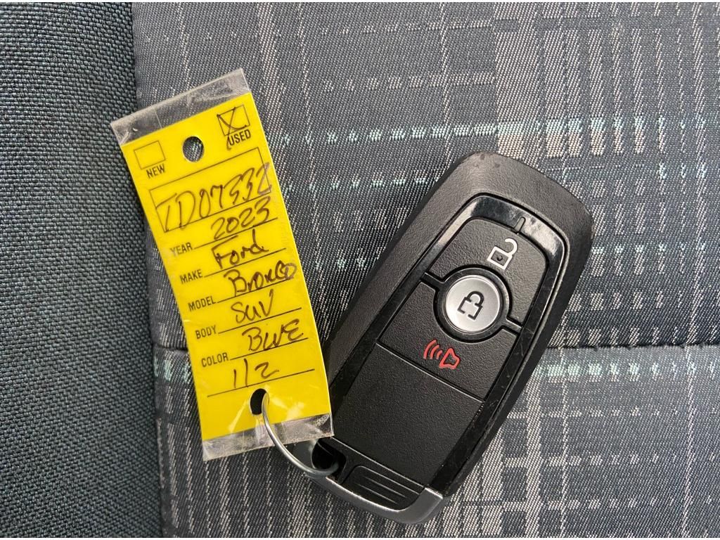 2023 Ford Bronco Sport Heritage - Alto Blue Metallic Tinted Clearcoat exterior view 20