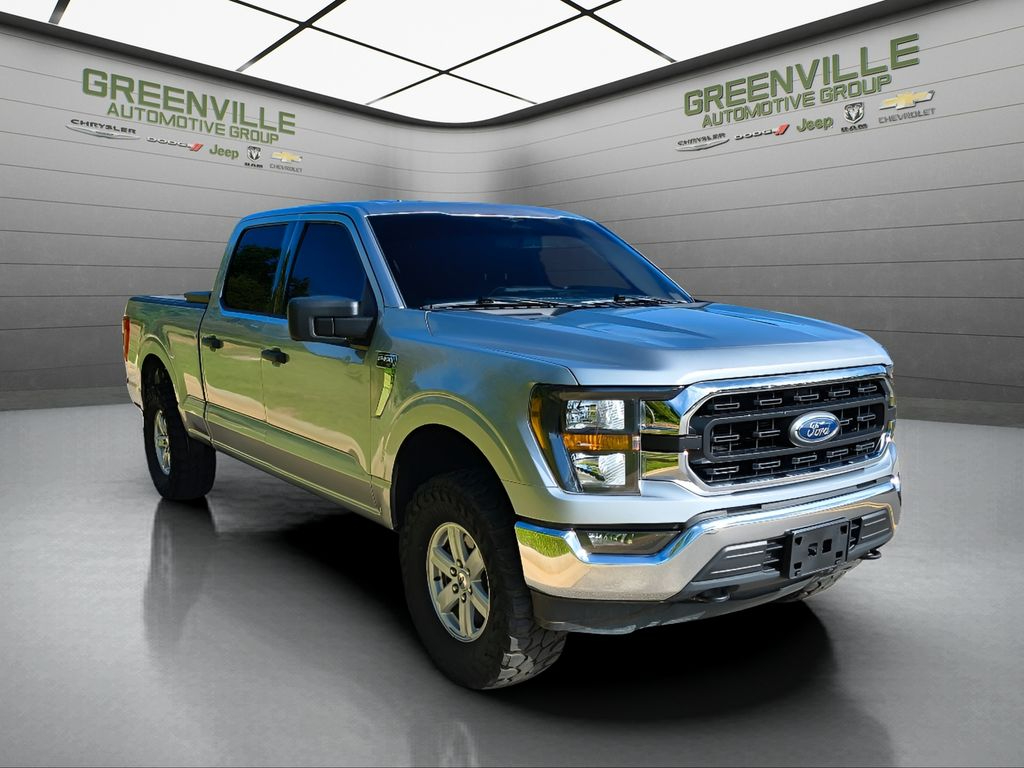 2023 Ford F-150 XLT 4WD SUPERCREW - Iconic Silver Metallic exterior view 7