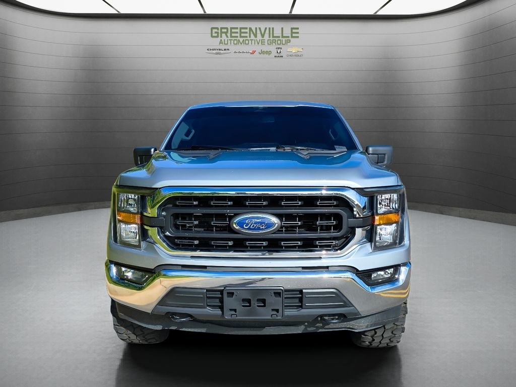 2023 Ford F-150 XLT 4WD SUPERCREW - Iconic Silver Metallic exterior view 8