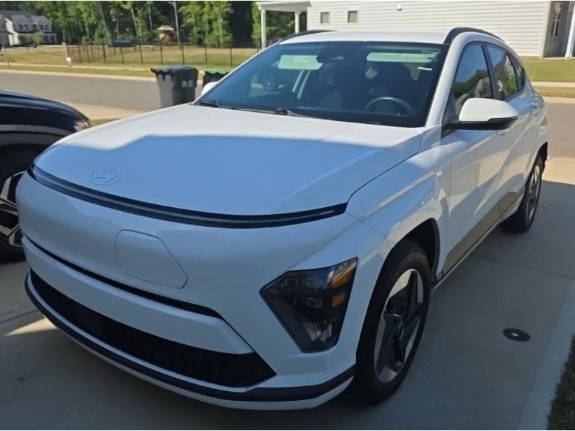 2024 Hyundai Kona Electric SEL's photo