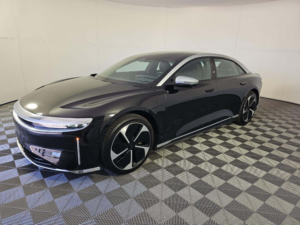 2022 Lucid Air Grand Touring's photo