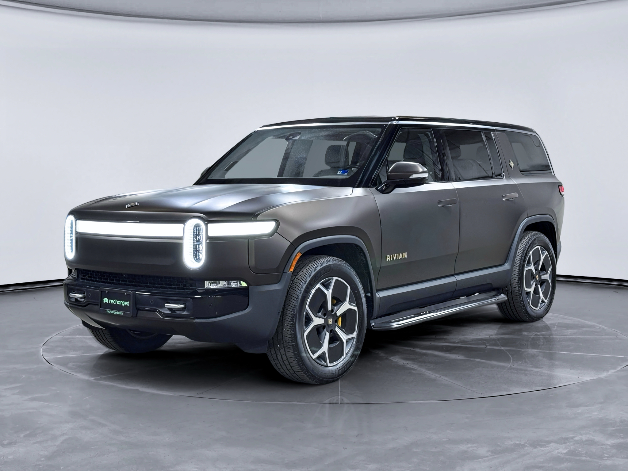 2023 Rivian R1S Adventure