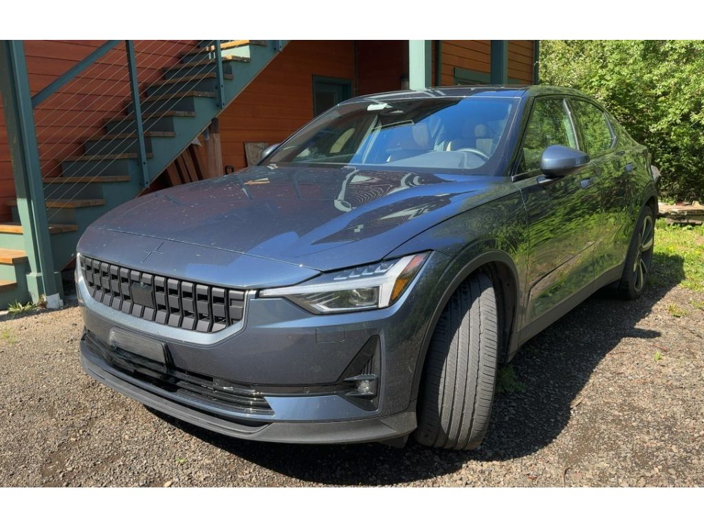 2021 Polestar 2 Pilot Plus's photo