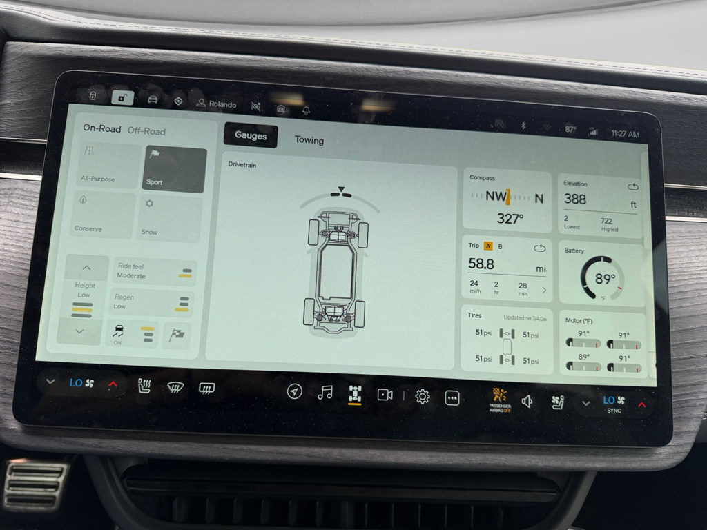 2023 Rivian R1S Adventure - Photo 13