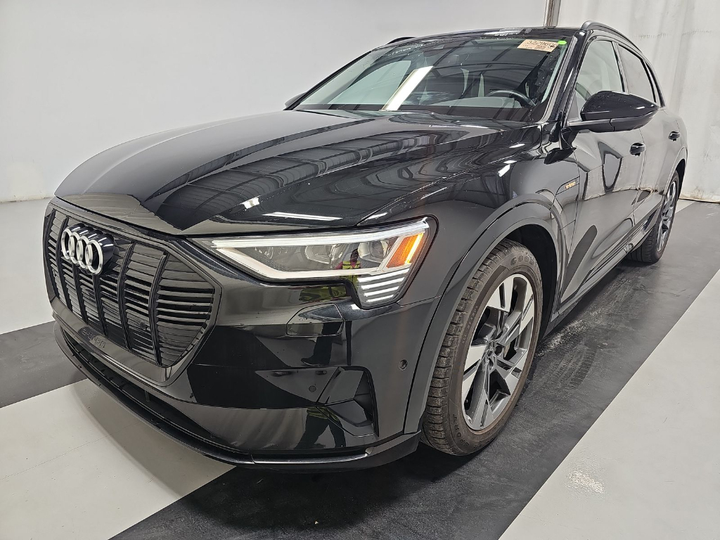 2021 Audi e-tron 95 kWh Premium quattro's photo