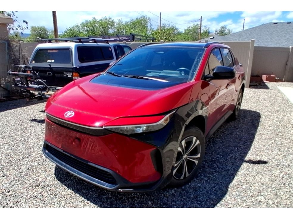 2023 Toyota bZ4X XLE AWD's photo