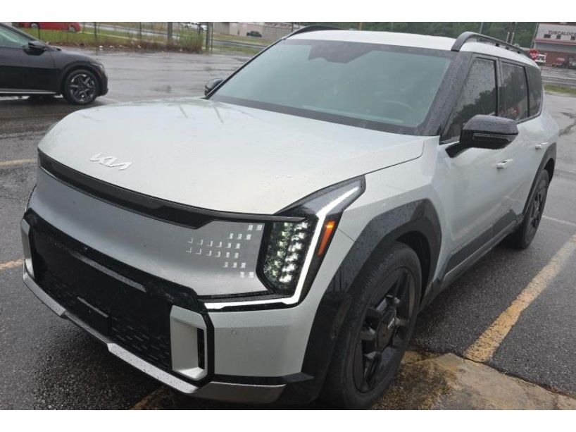 2024 Kia EV9 GT-Line AWD's photo