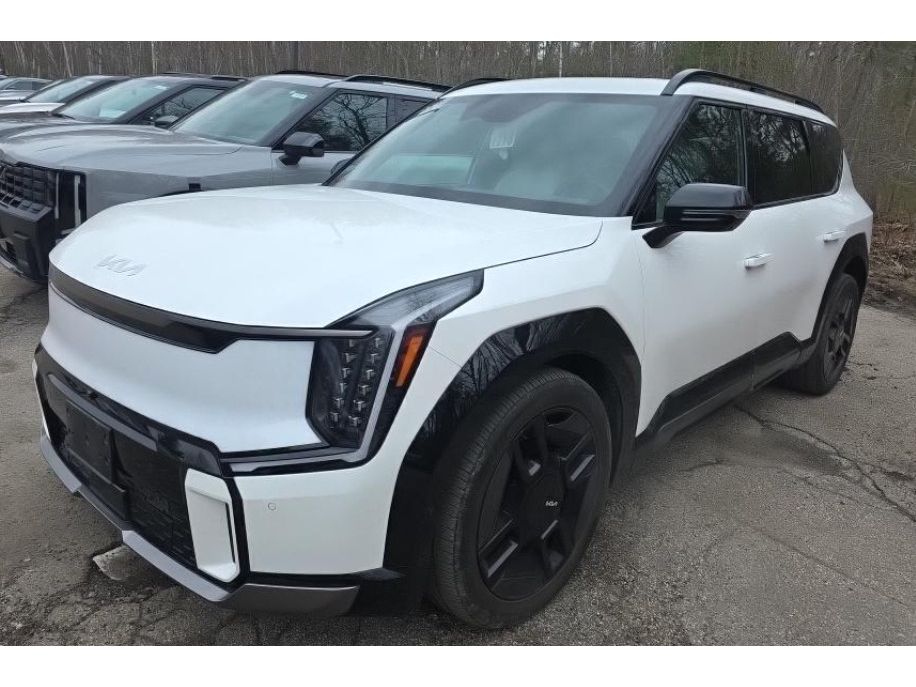 2024 Kia EV9 GT-Line AWD's photo