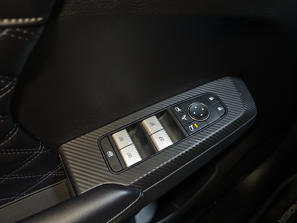 2023 Mitsubishi Outlander Plug-In Hybrid SEL - Photo 7