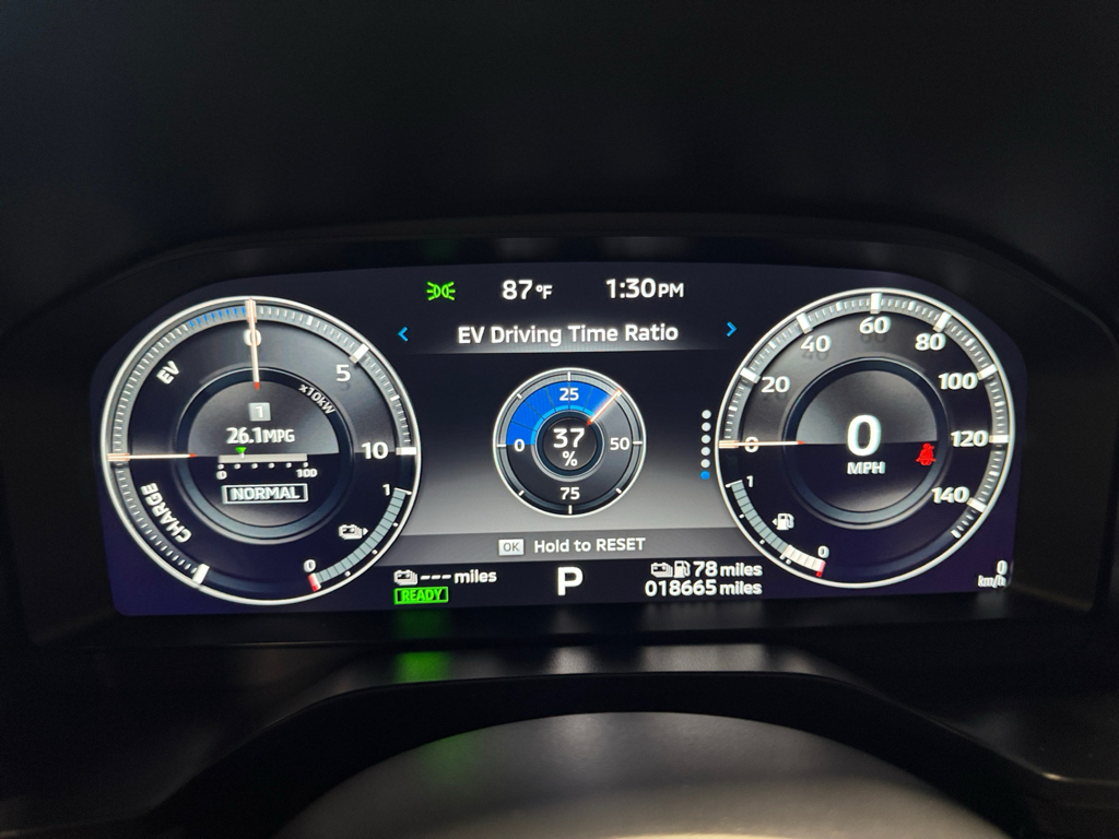 2023 Mitsubishi Outlander Plug-In Hybrid SEL - Photo 9