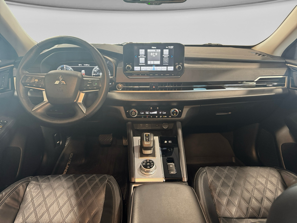 2023 Mitsubishi Outlander Plug-In Hybrid SEL - Photo 19