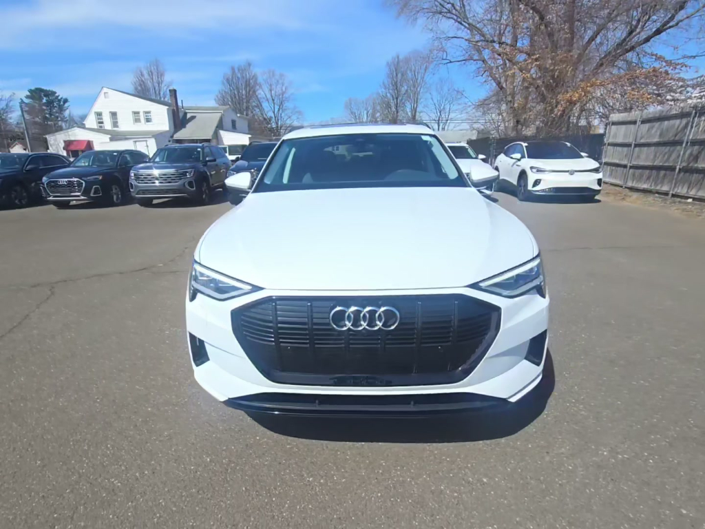 2021 Audi e-tron Premium