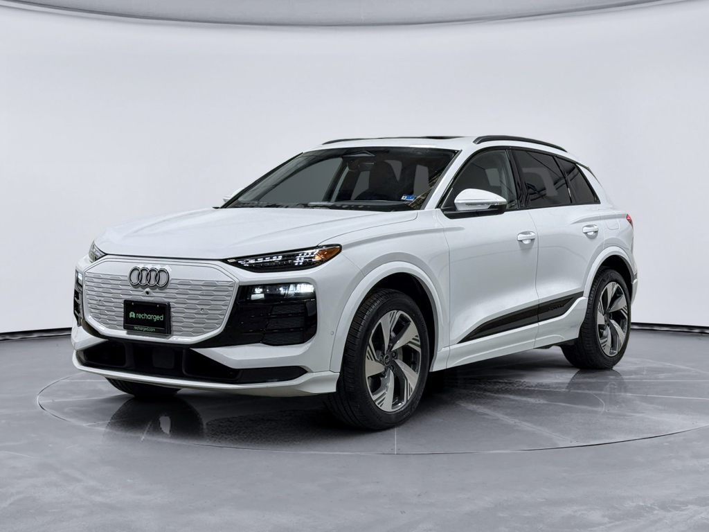 2025 Audi Q6 e-tron Premium Plus quattro's photo