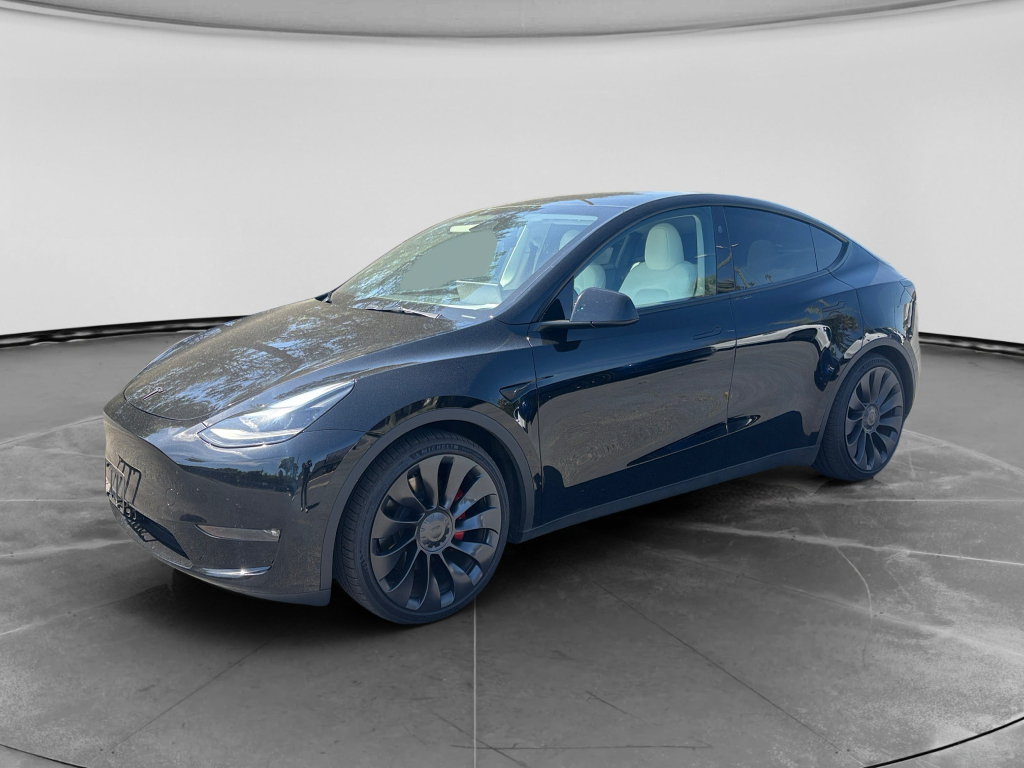 2024 Tesla Model Y Performance Dual Motor All-Wheel Drive's photo