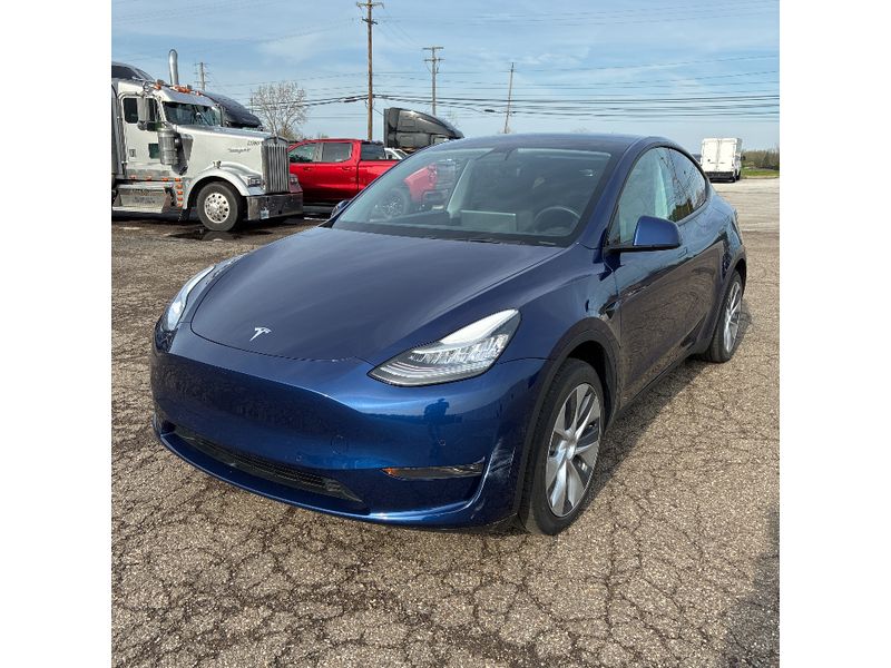 2020 Tesla Model Y Long Range Dual Motor All-Wheel Drive's photo