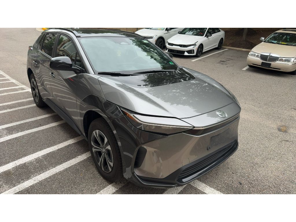 2024 Toyota bZ4X XLE AWD's photo