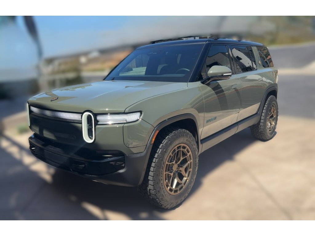 2026 Rivian R1S R1S Quad's photo