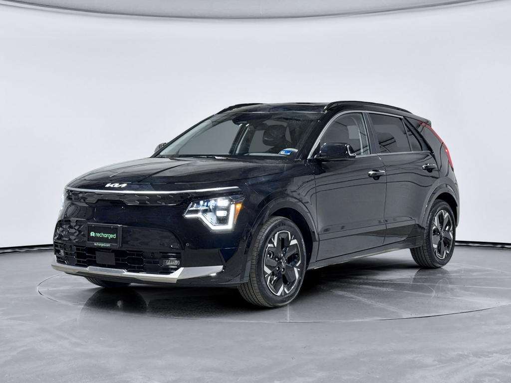 2024 Kia Niro Wave EV's photo