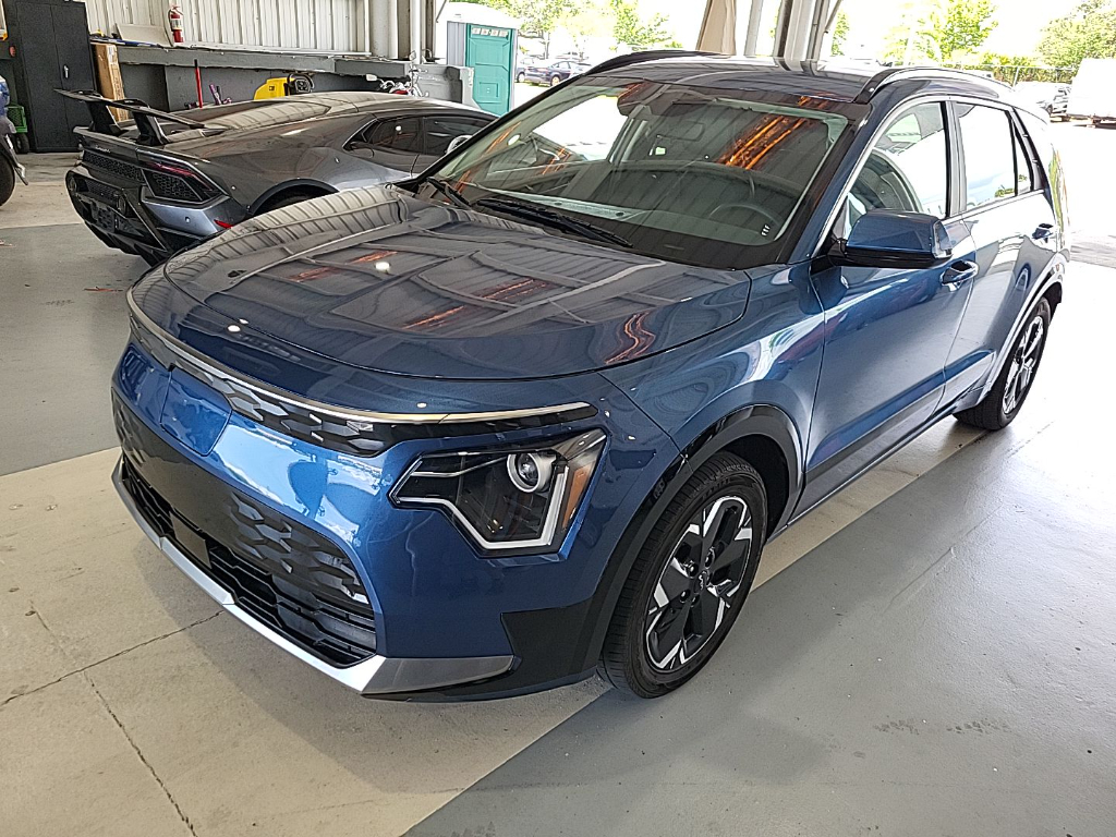 2024 Kia Niro Wind EV's photo