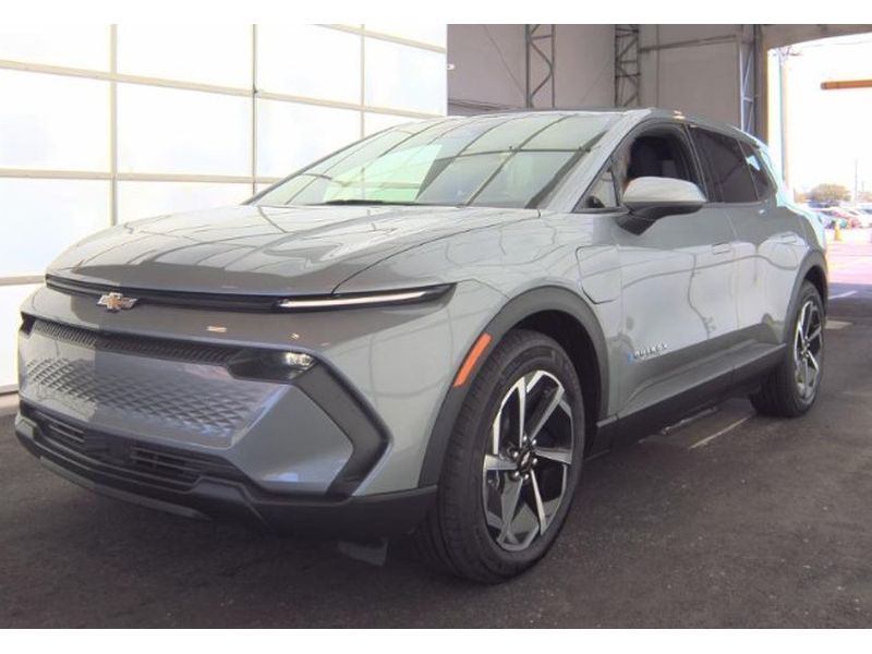 2026 Chevrolet Equinox EV 1LT FWD's photo