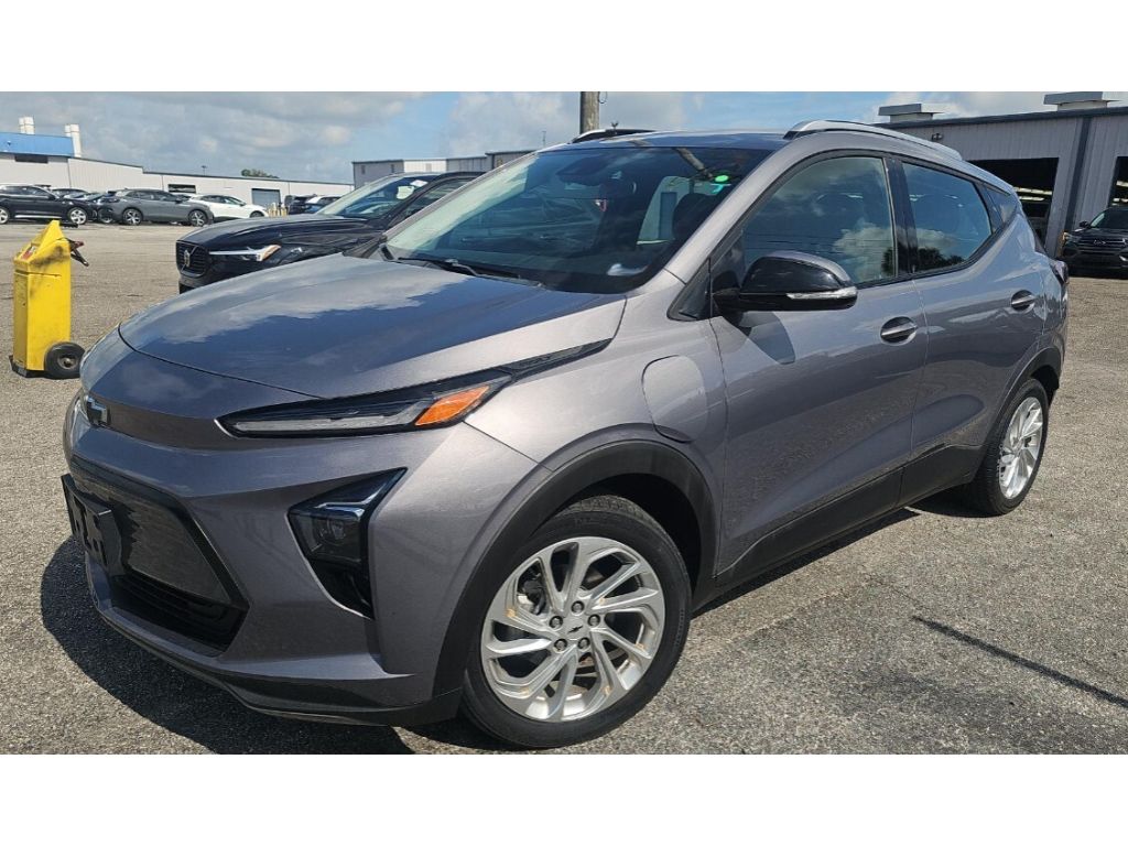 2023 Chevrolet Bolt EUV's photo