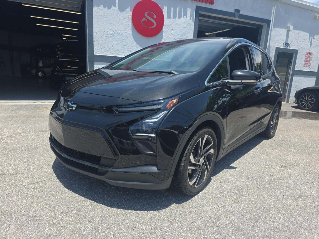 2022 Chevrolet Bolt EV LT Auto's photo