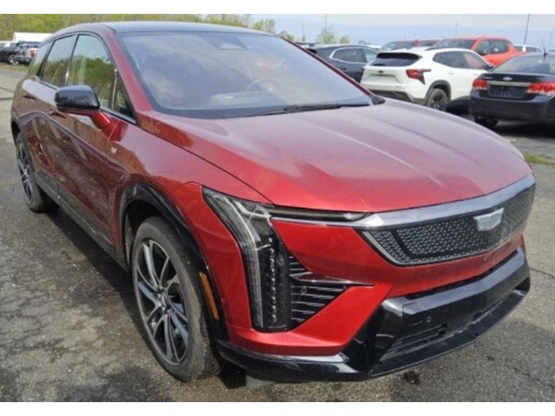 2025 Cadillac Optiq Sport 2 AWD's photo