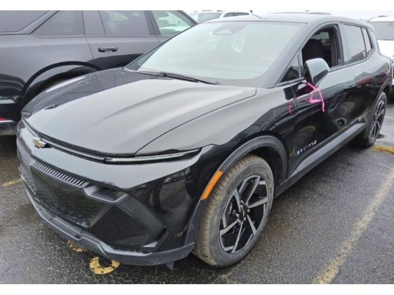 2025 Chevrolet Equinox EV 2LT FWD's photo