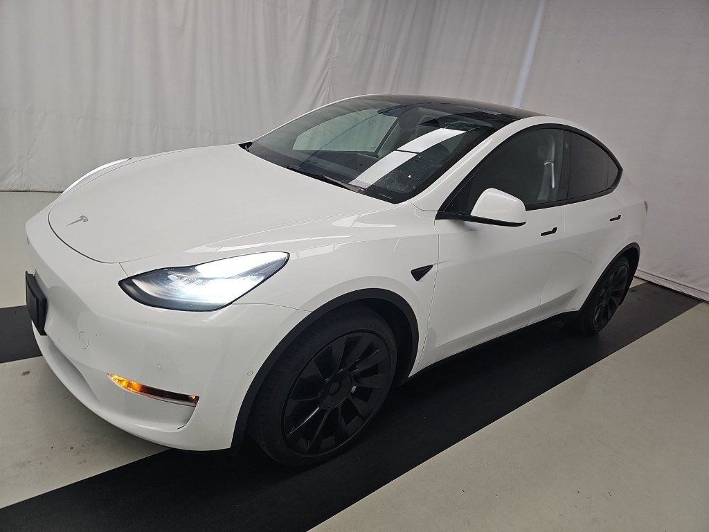 2021 Tesla Model Y Long Range Dual Motor All-Wheel Drive's photo