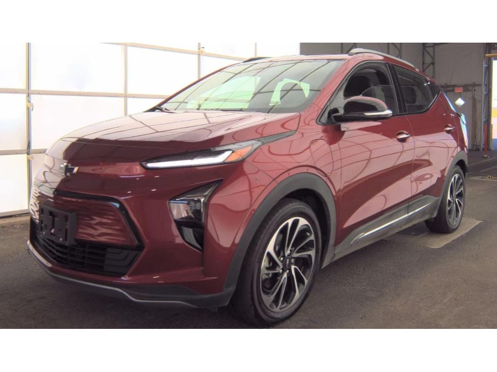 2023 Chevrolet Bolt EUV Premier's photo