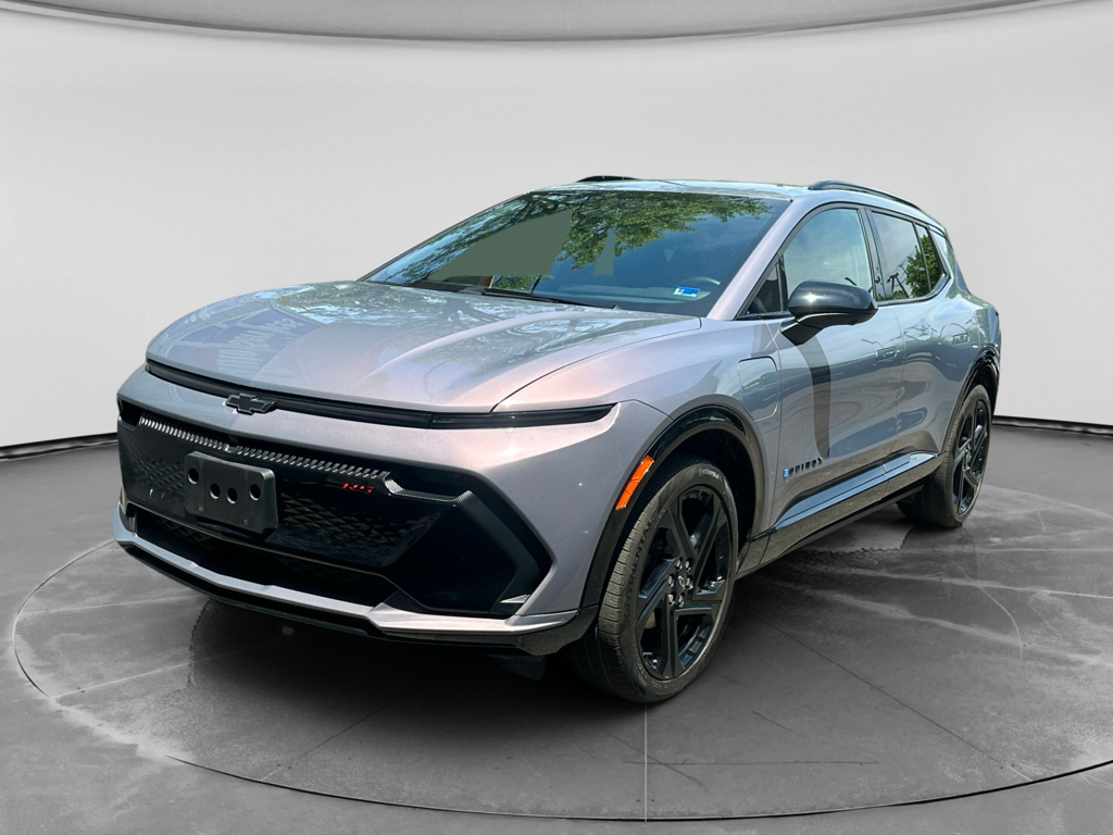 2024 Chevrolet Equinox EV 2RS FWD's photo