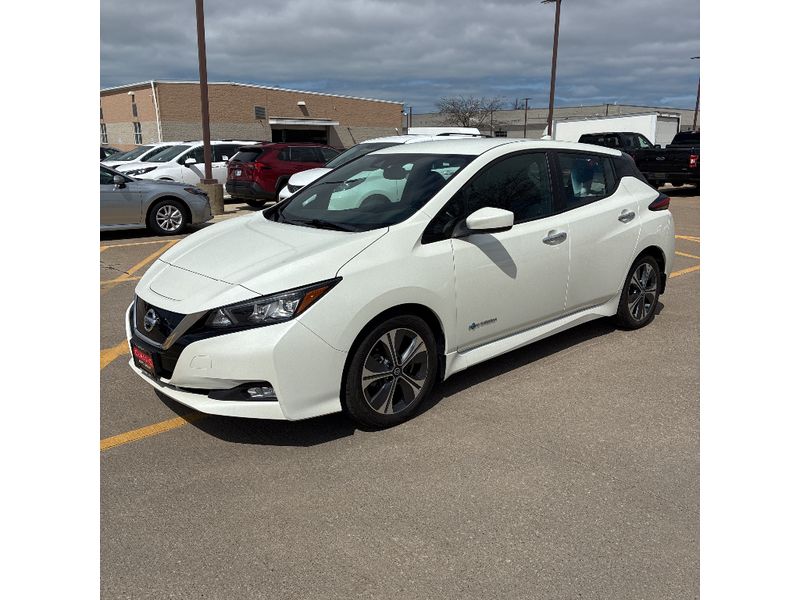 2018 Nissan LEAF SV