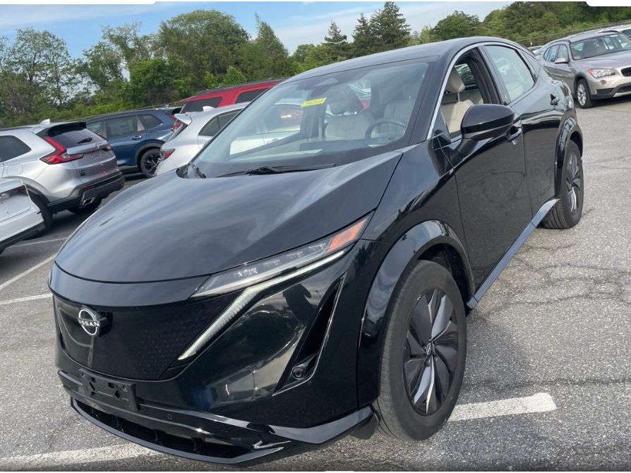 2023 Nissan Ariya Engage FWD's photo