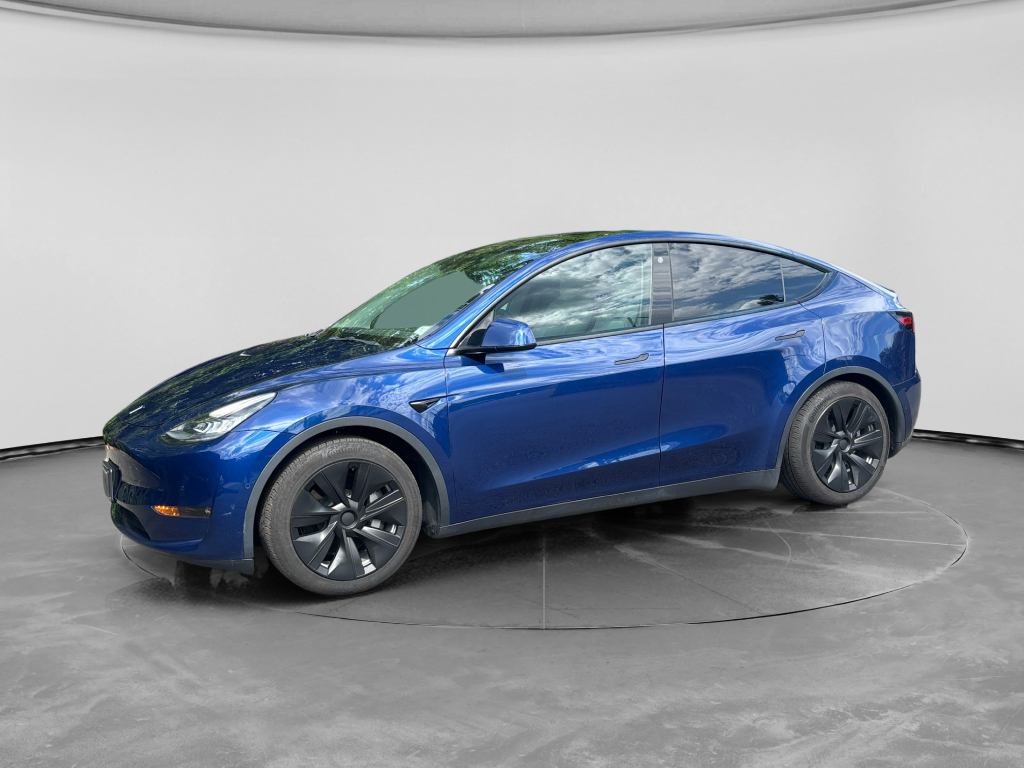 2022 Tesla Model Y Long Range Dual Motor All-Wheel Drive's photo
