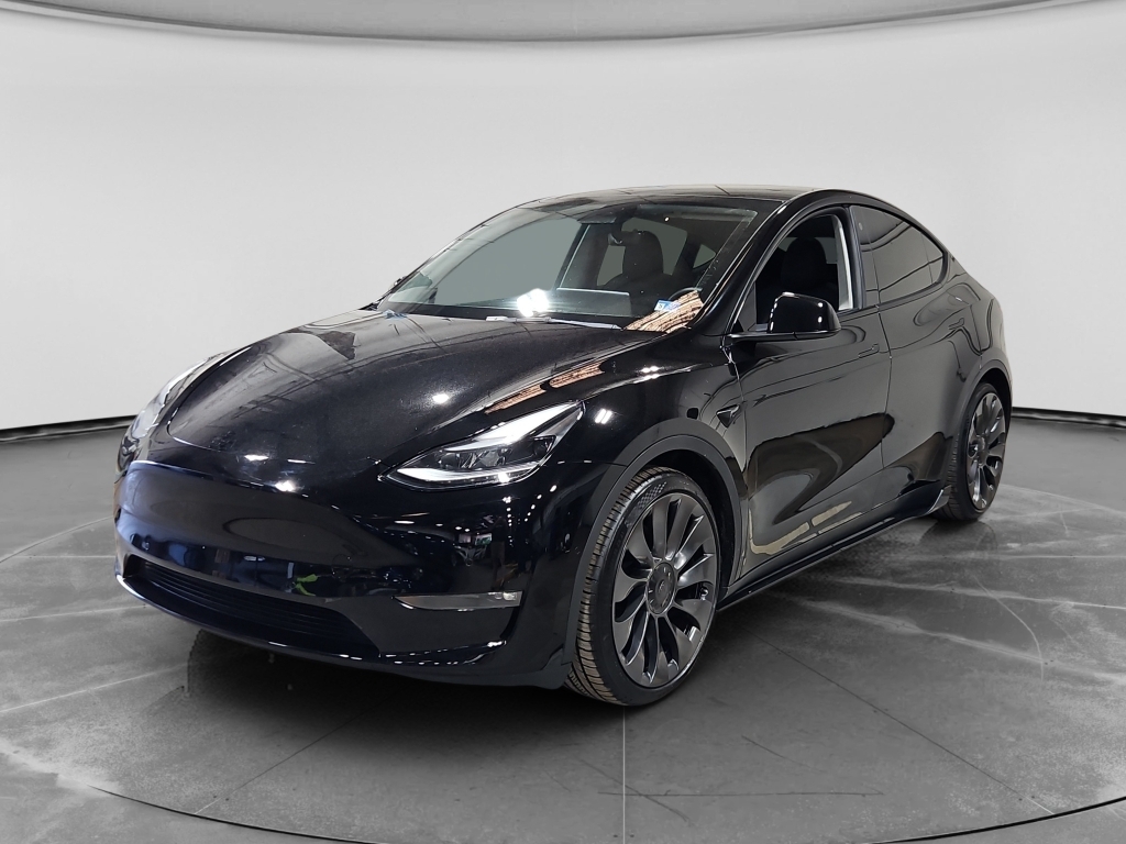 2022 Tesla Model Y Performance Dual Motor All-Wheel Drive's photo