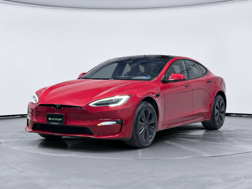 2022 Tesla Model S Long Range's photo