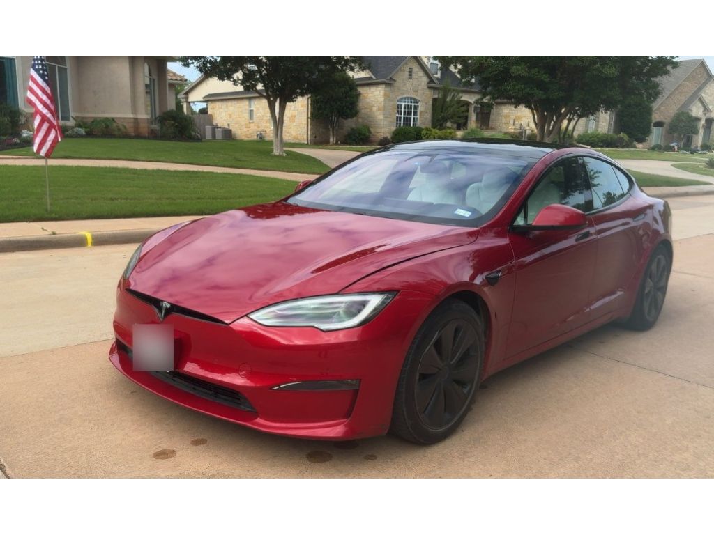 2022 Tesla Model S's photo