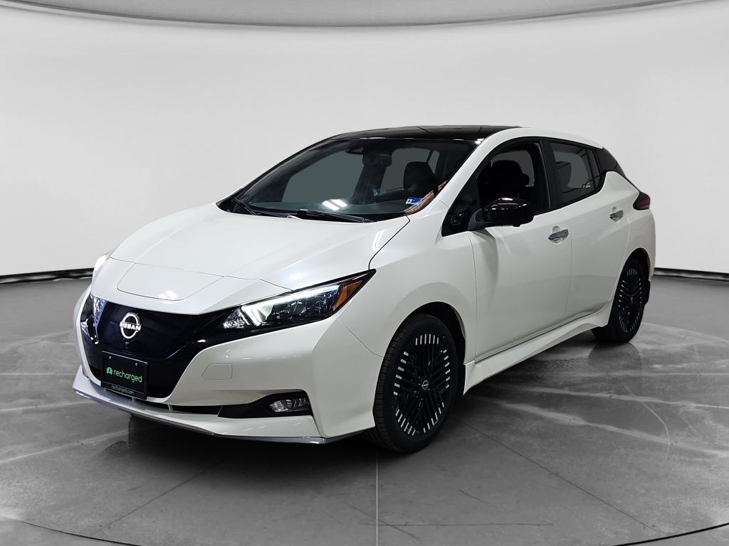 2024 Nissan Leaf SV PLUS's photo