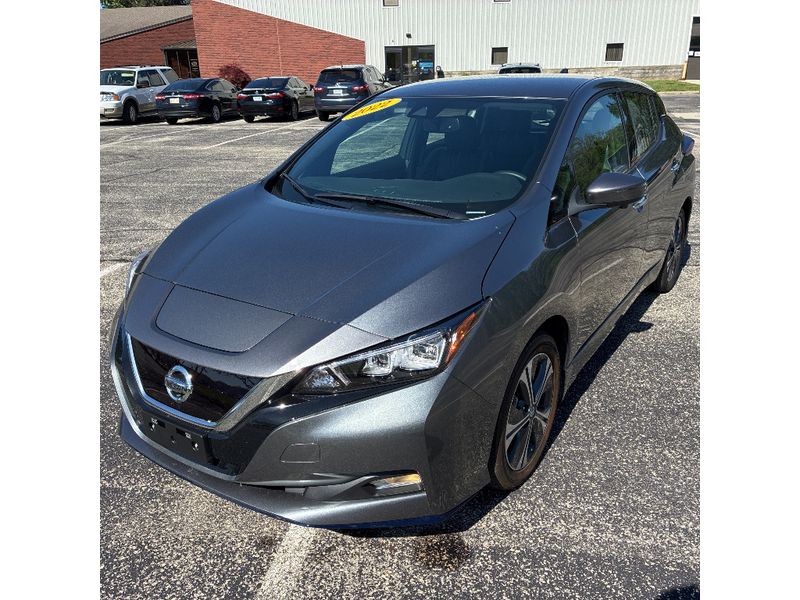 2022 Nissan Leaf SL Plus's photo