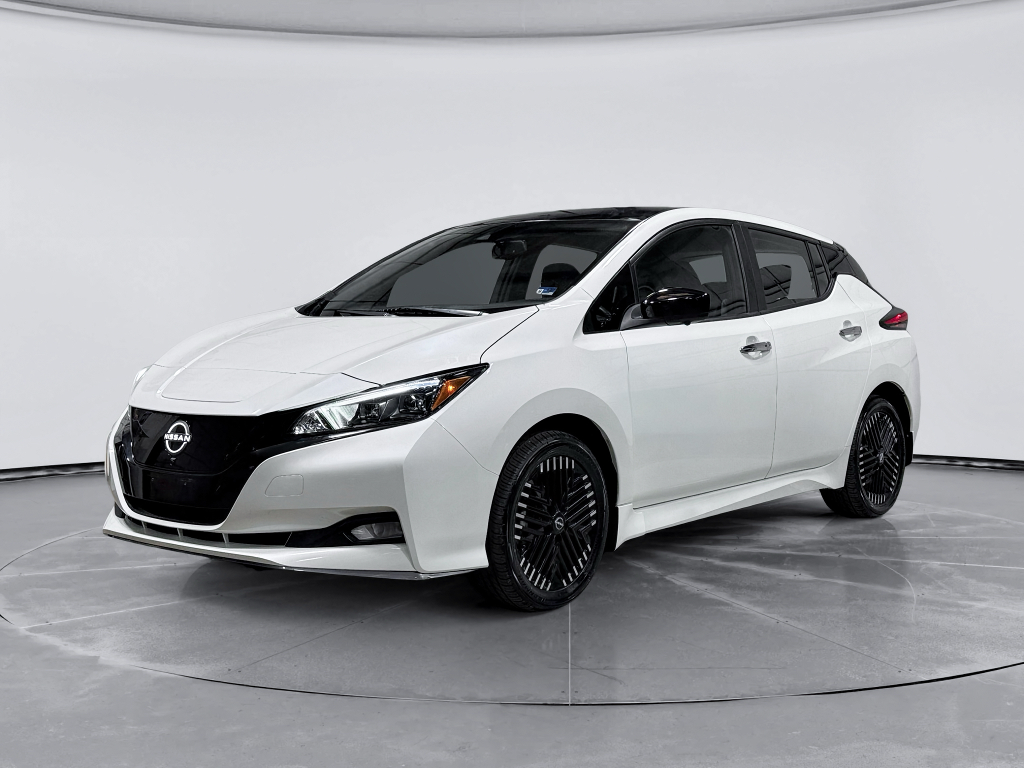 2023 Nissan Leaf