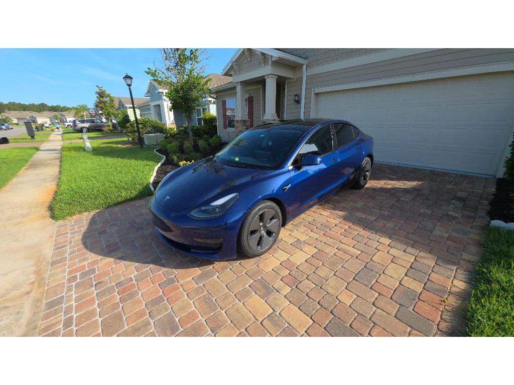 2023 Tesla Model 3's photo