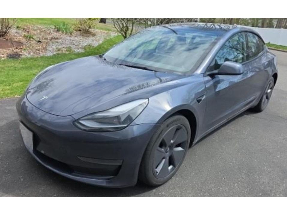 2023 Tesla Model 3 Long Range's photo