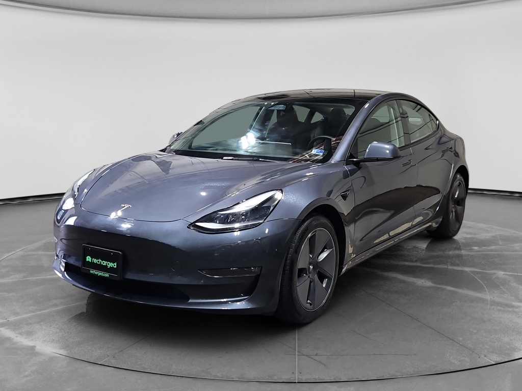 2020 Tesla Model 3 Long Range Dual Motor All-Wheel Drive's photo