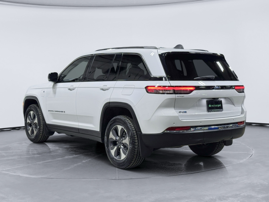 2022 Jeep Grand Cherokee 4xe - Photo 2