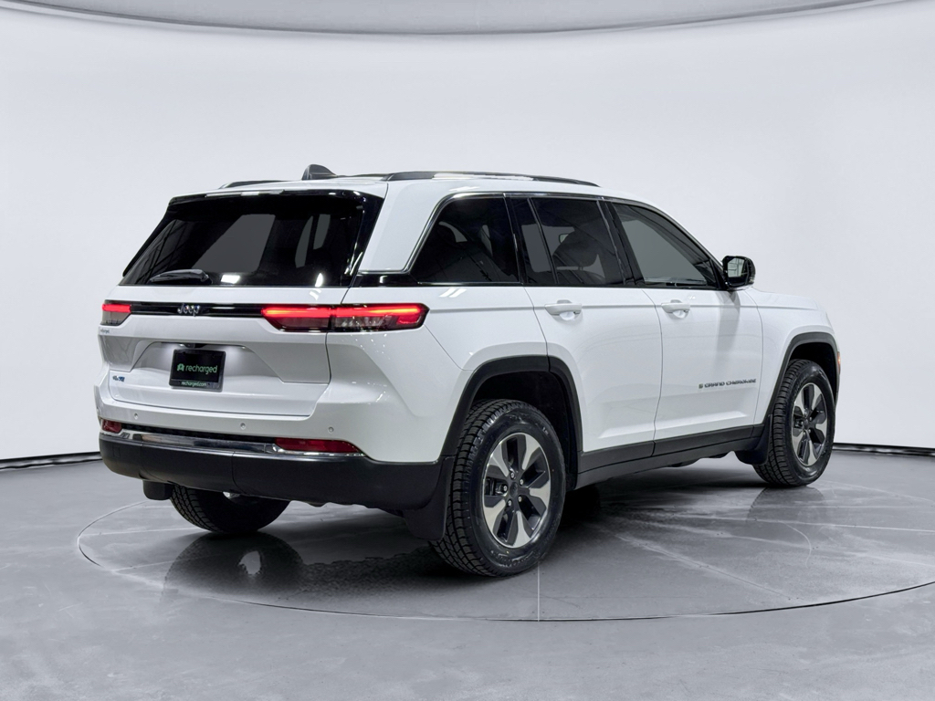 2022 Jeep Grand Cherokee 4xe - Photo 3