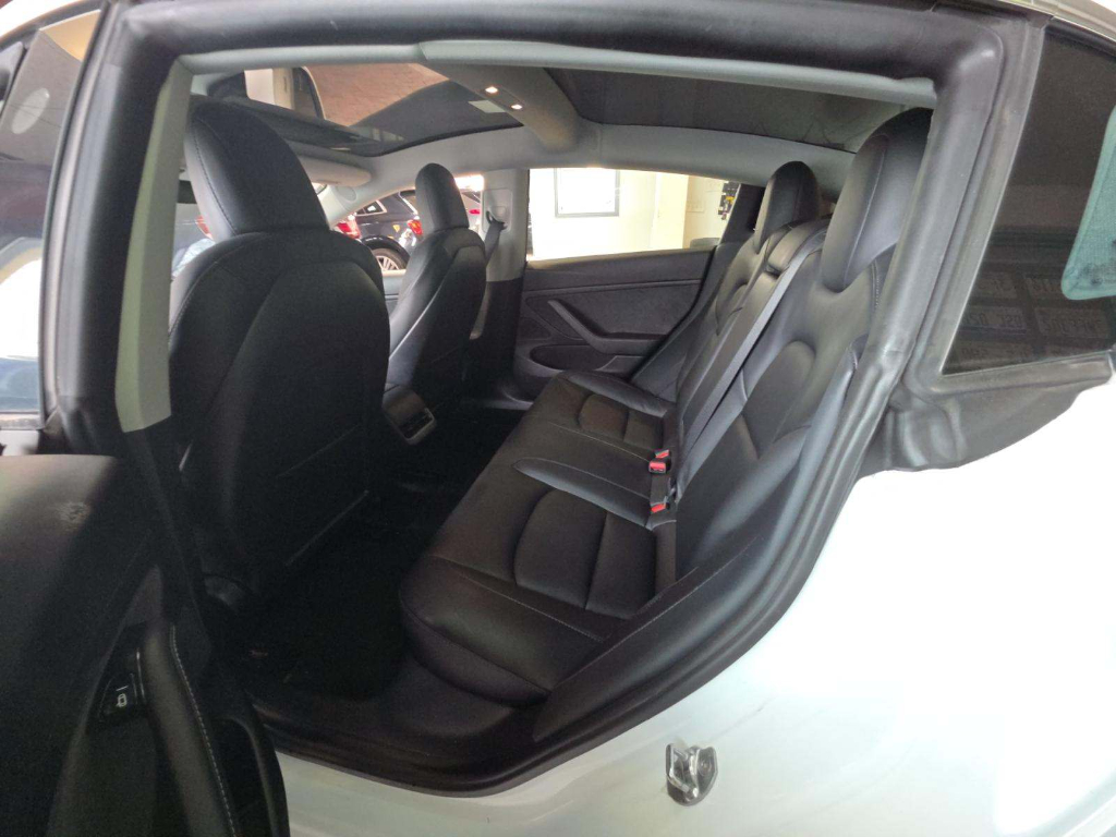 2020 Tesla Model 3 Base - Photo 6