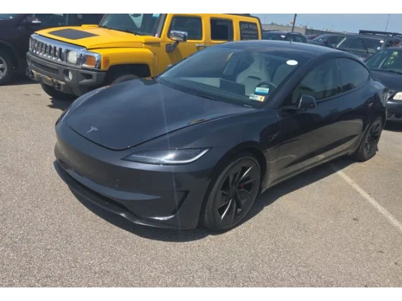 2024 Tesla Model 3 Performance's photo