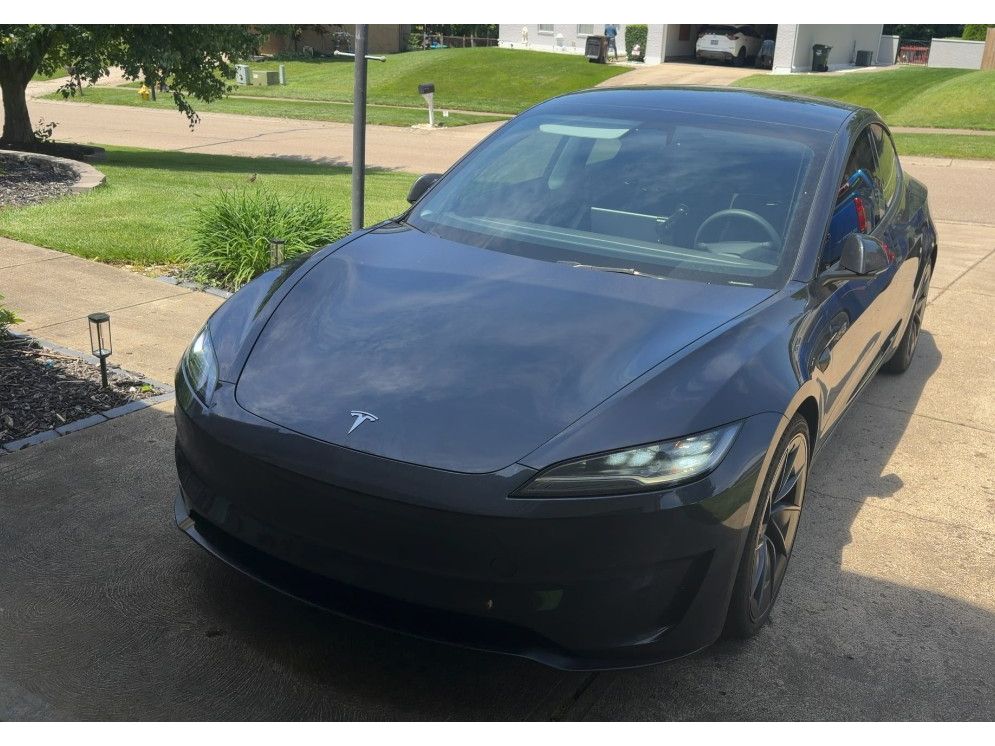 2025 Tesla Model 3's photo